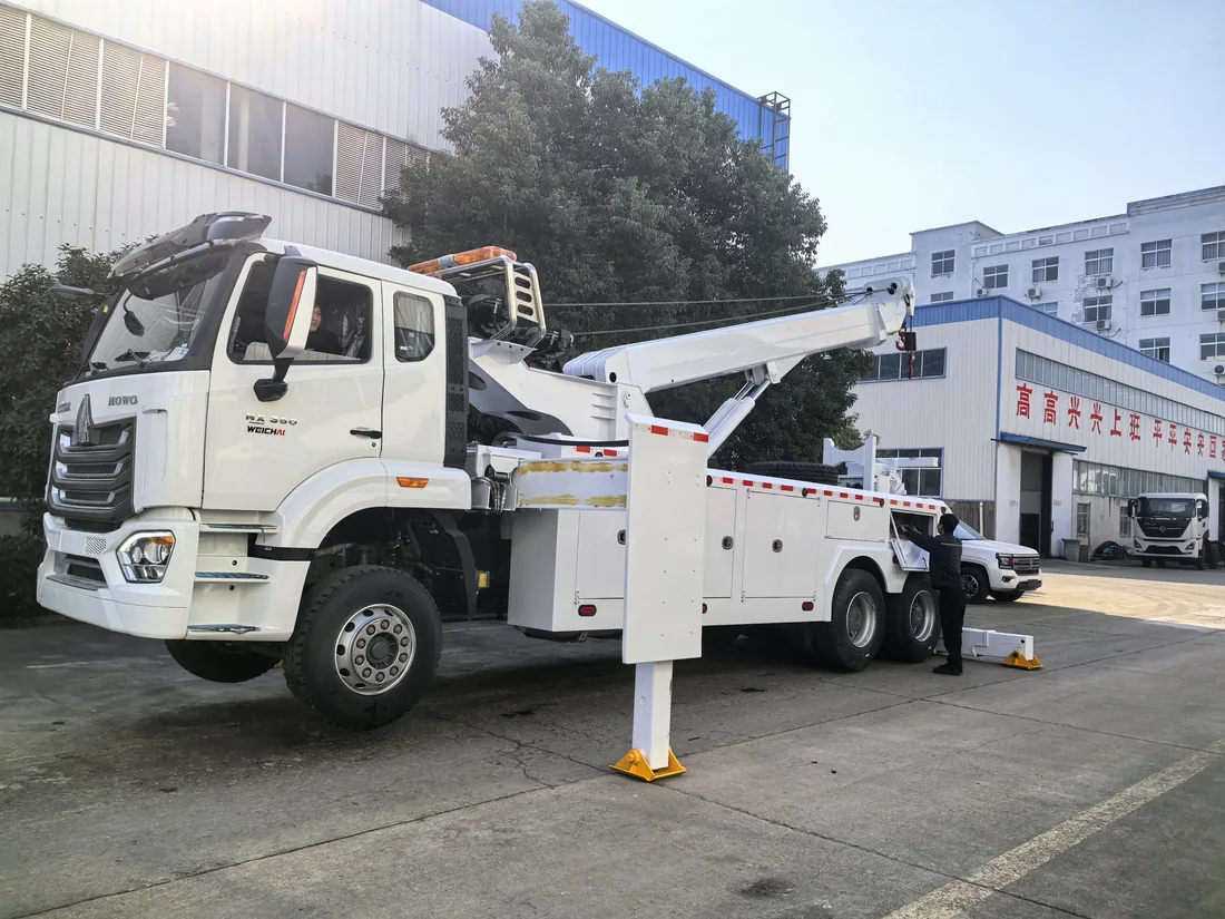 20-ton rotator wrecker on HOWO chassis
